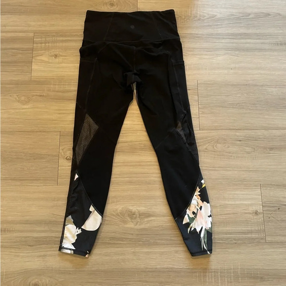 Athleta Powervita High Waist Blossom Intuition Floral Mesh Leggings 7/8 small - Picture 12 of 13